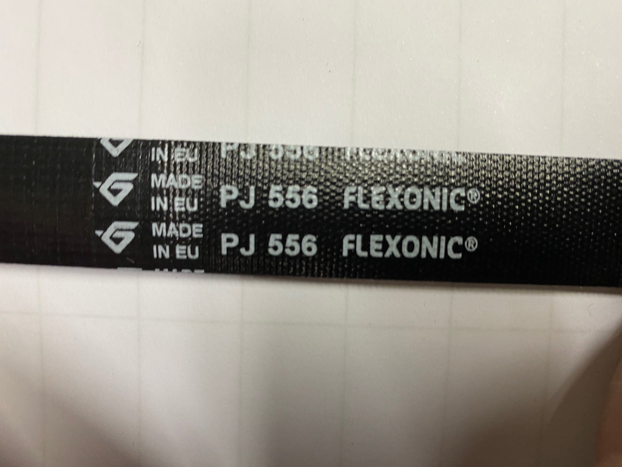 Flexonic 8PJ402  Treadmill Motor Drive Fan Pulley Belt 8 Rib Poly Belt 
